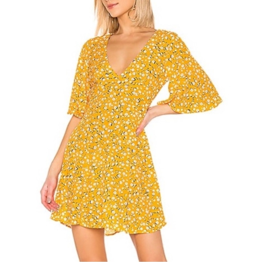 Revolve Minkpink Summer Daisy Tea Dress In Golden Yellow Floral Flutter Sleeve